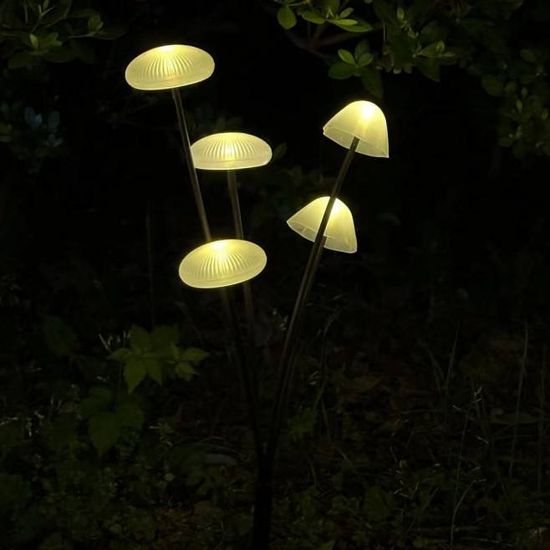 Charming Solar Garden Lights | Eco-Friendly & Weather-Resistant 4
