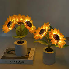Charming Sunflower Table Lamp | LED & USB Rechargeable 5