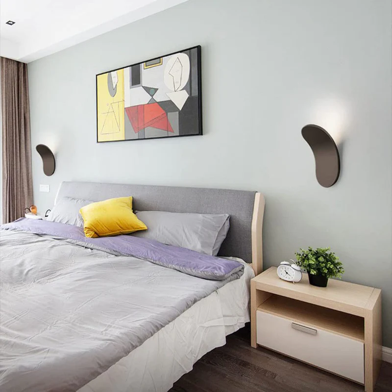 Elegant Nordic Wall Lamp | Contemporary Iron Design 2