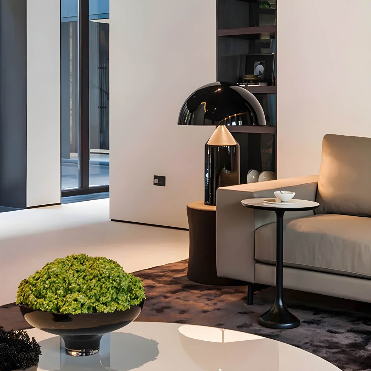 Elegant Vintage Table Lamp | Metal & Glass Design 4