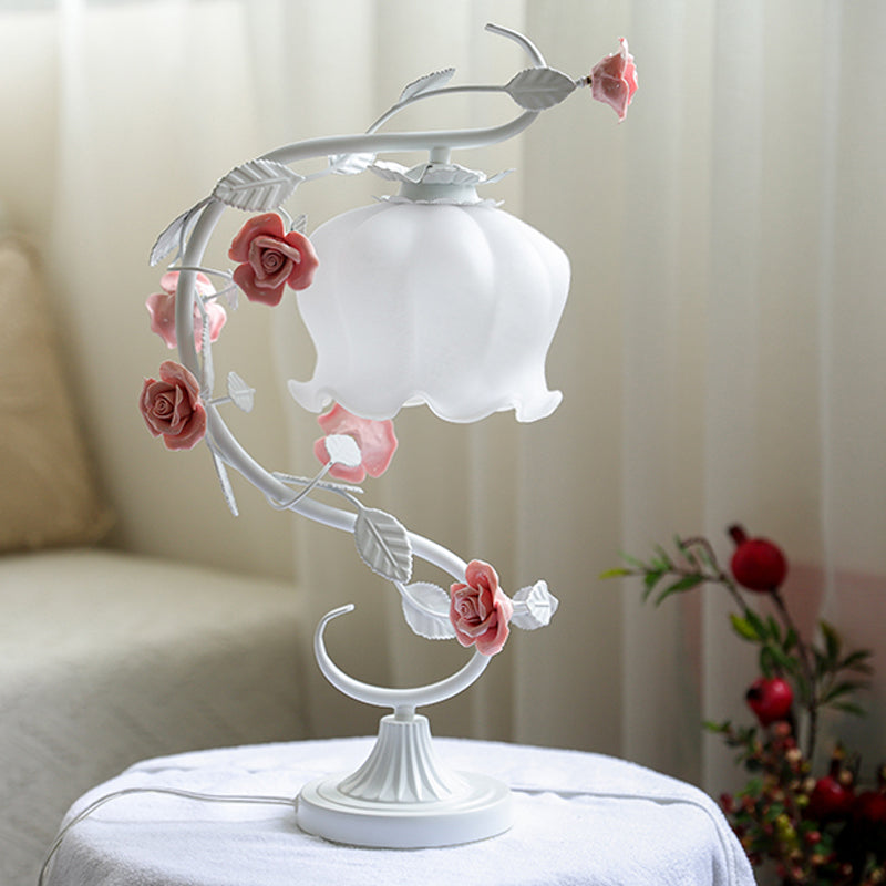 Elegant Vintage Table Lamp | Rose Glass Design 2
