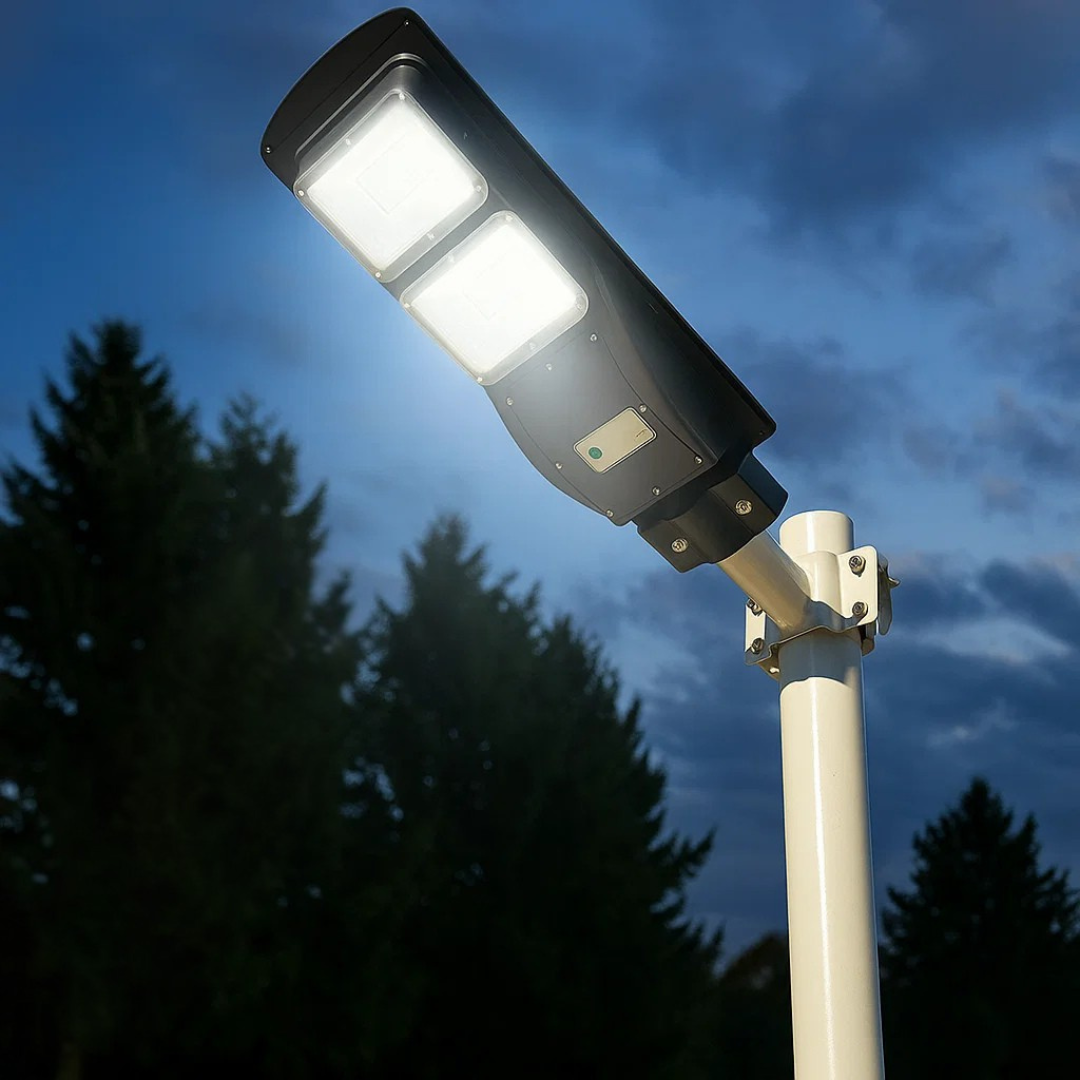 High-Brightness Solar Street Light | Dusk-to-Dawn & Weather-Resistant 0
