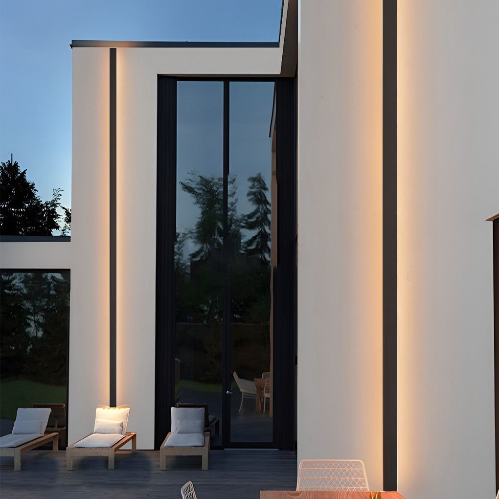 Modern Outdoor Wall Light | Energy-Efficient LED Sconce & Weather-Resistant 8