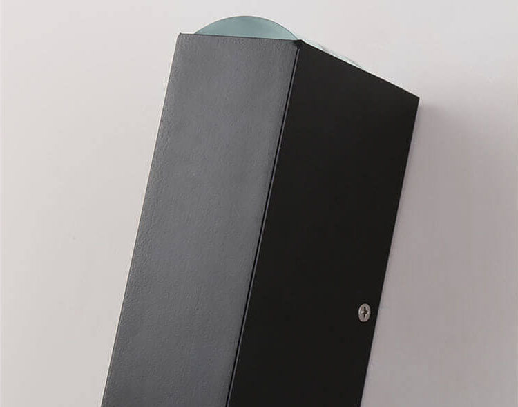 Sleek Black Outdoor Wall Light | Energy-Efficient LED 6