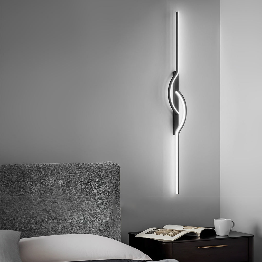 Sleek Dimmable LED Wall Light | Modern Black Aluminium Fixture 2