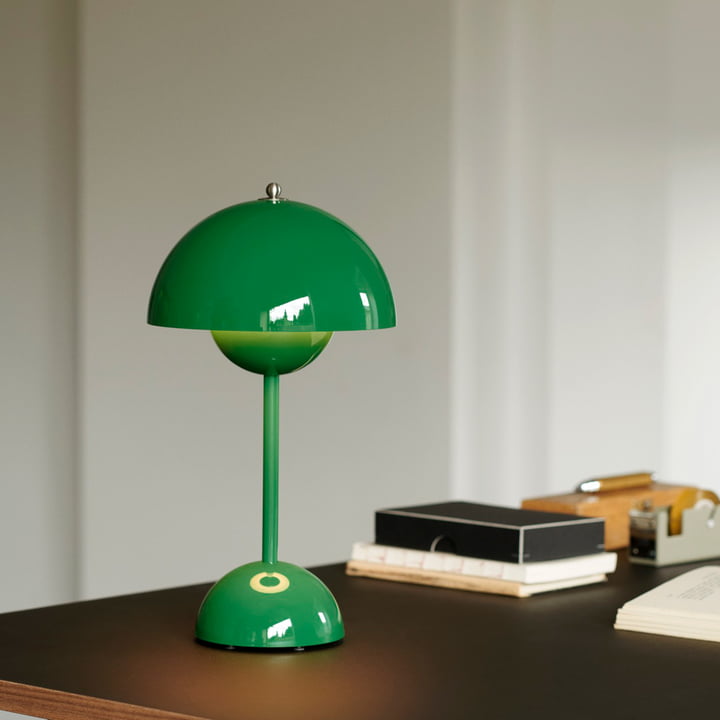 Sleek LED Table Lamp | Rechargeable & Cordless Bedside Lamp 15