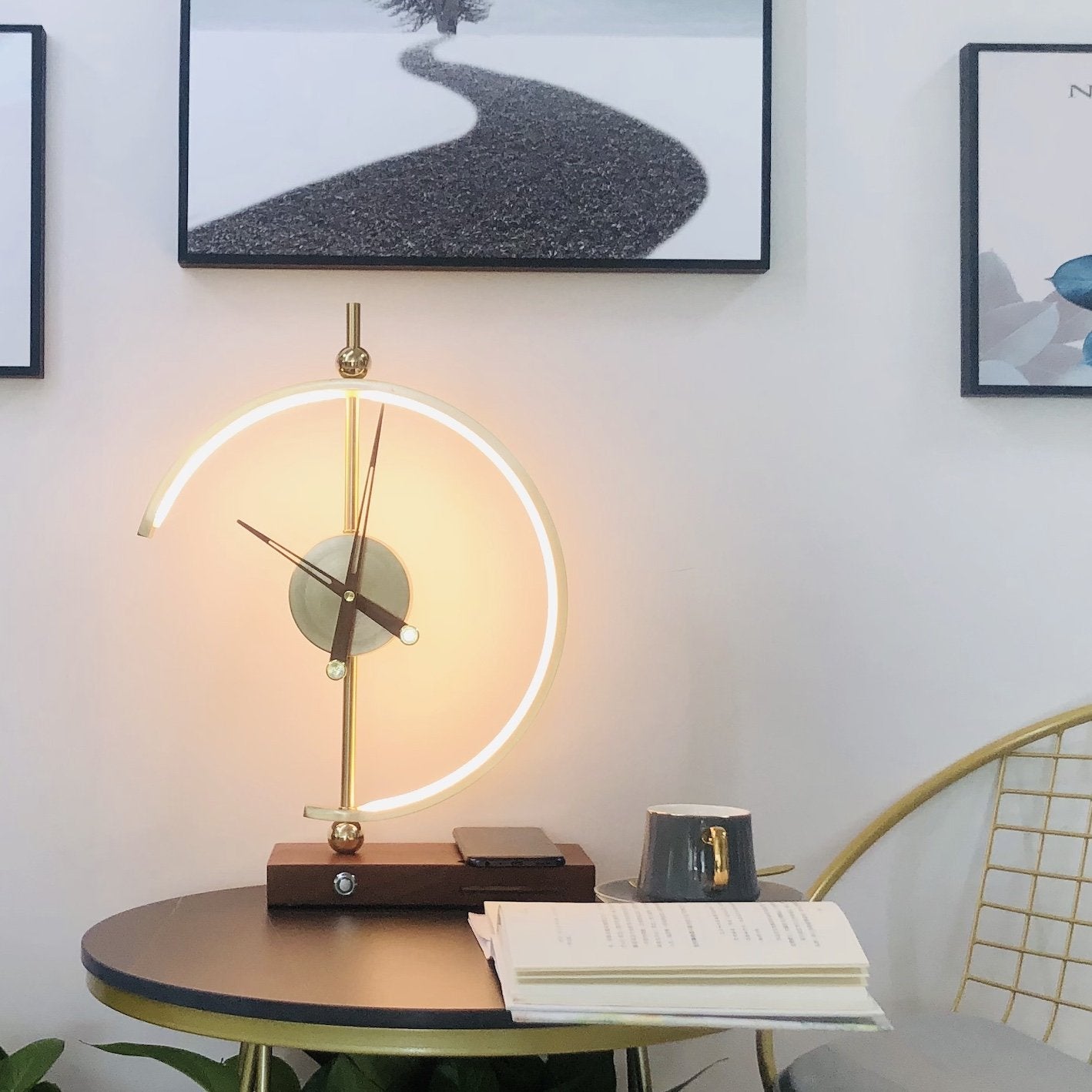 Sleek Table Lamp | Wireless Charger & Clock 2