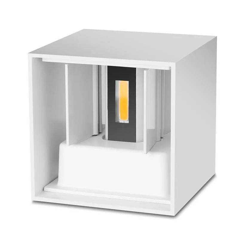 Sleek Waterproof Wall Light | Adjustable Beam & Energy Efficient 3
