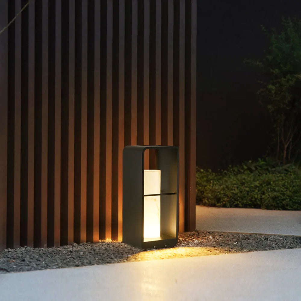 Stylish Outdoor Floor Lamp | Solar Powered & Weather Resistant 4