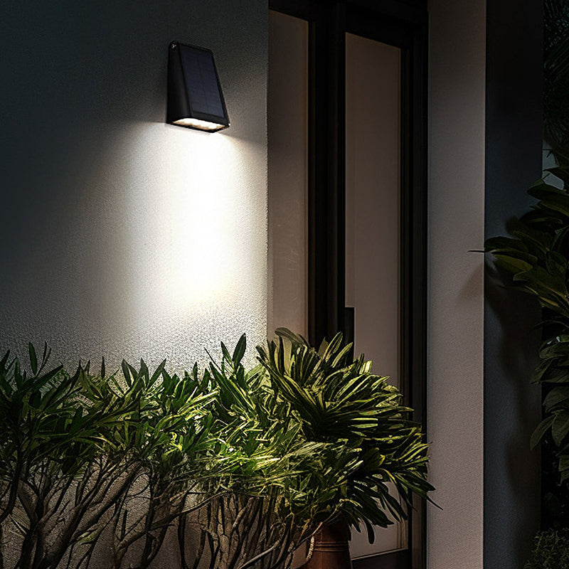Adjustable Solar Wall Light | Waterproof & Energy-Efficient 2