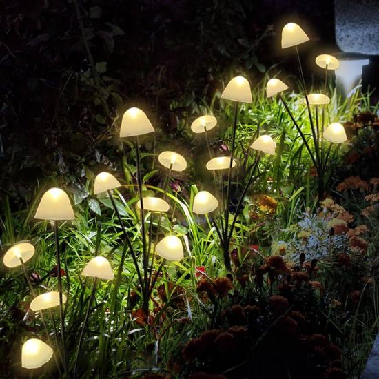 Charming Solar Garden Lights | Eco-Friendly & Weather-Resistant 3
