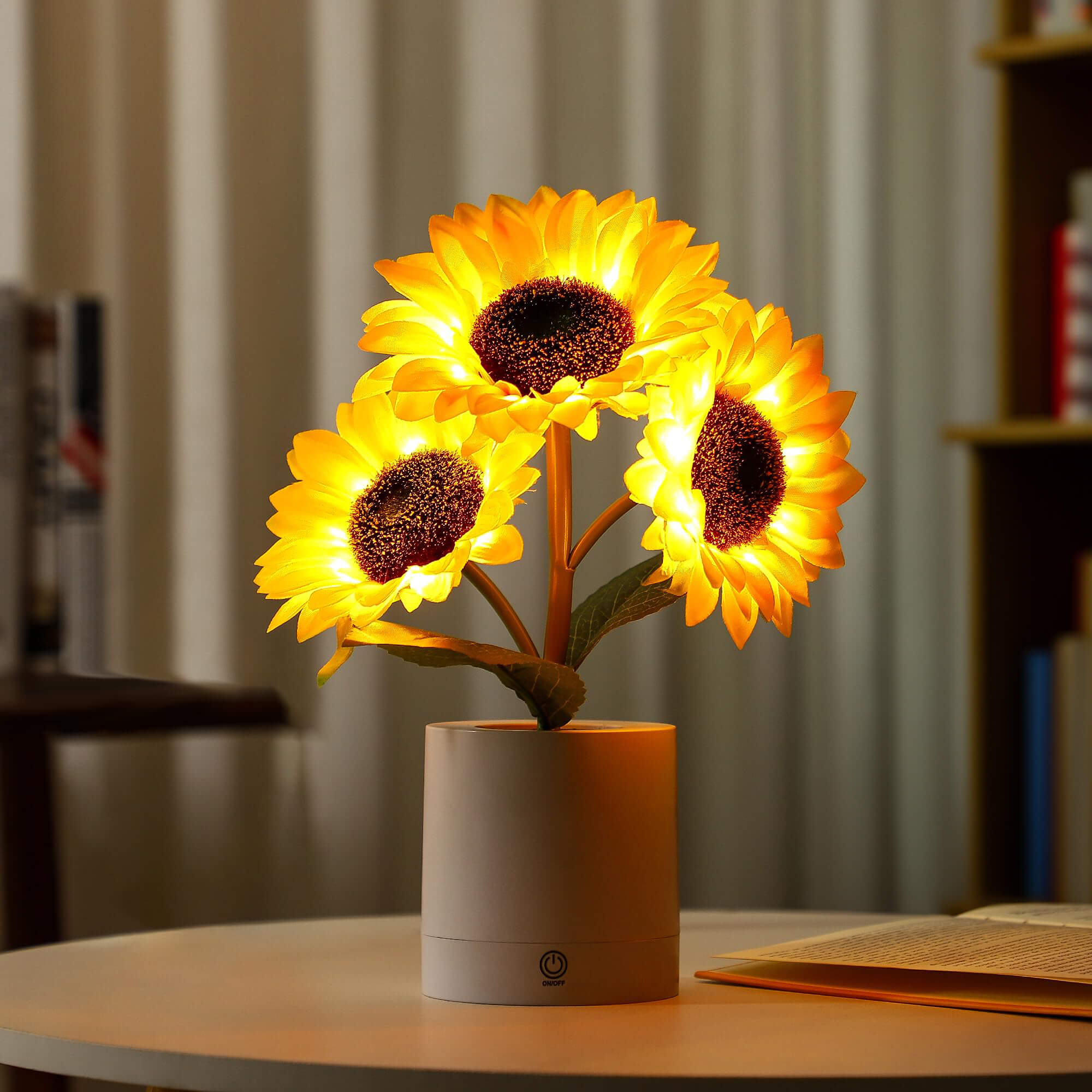 Charming Sunflower Table Lamp | LED & USB Rechargeable 3