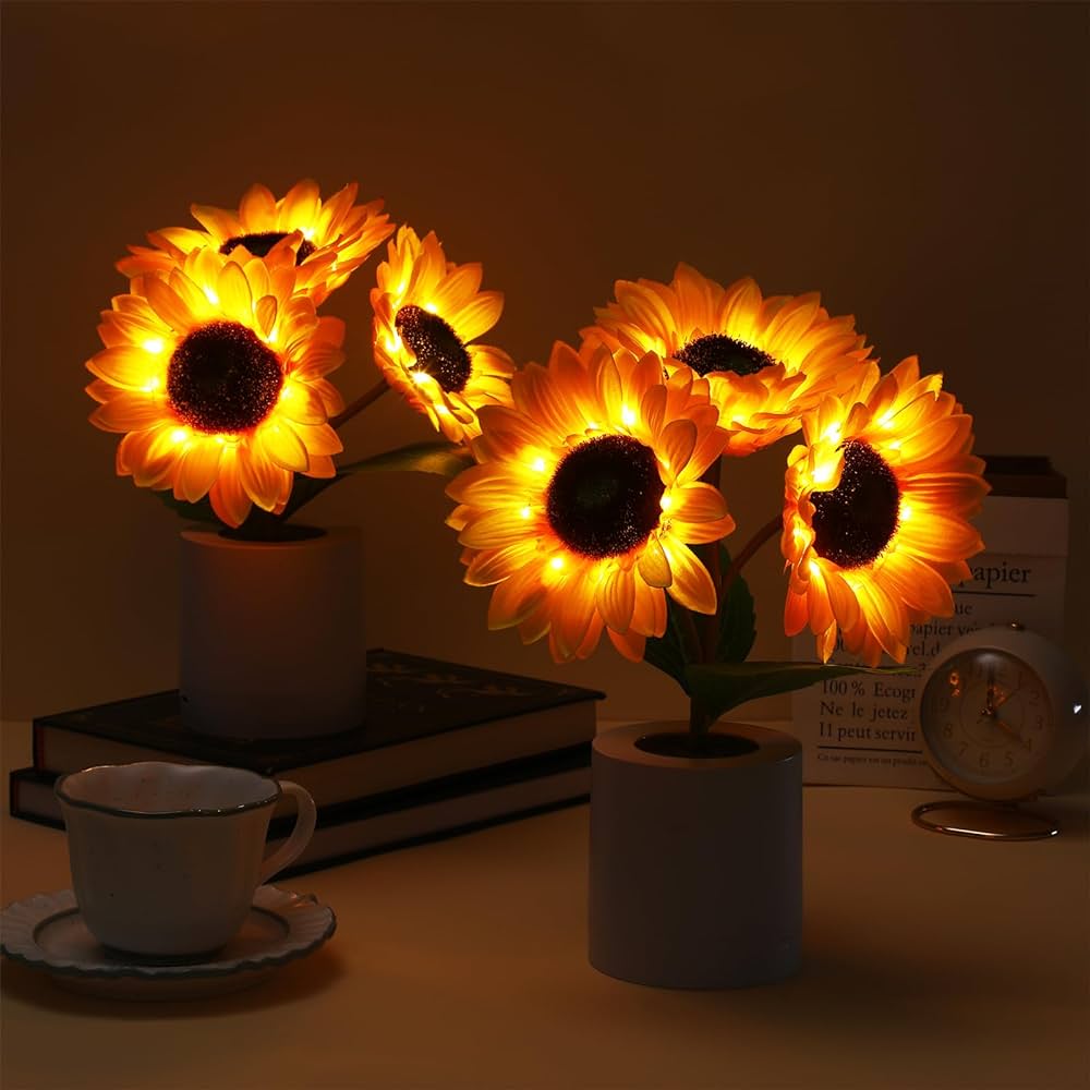 Charming Sunflower Table Lamp | LED & USB Rechargeable 6