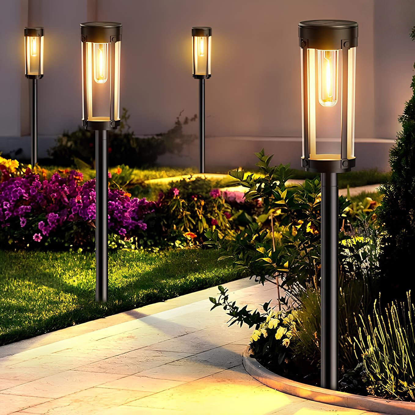 Eco-Friendly Solar Garden Light | Automatic & Weather-Resistant 2