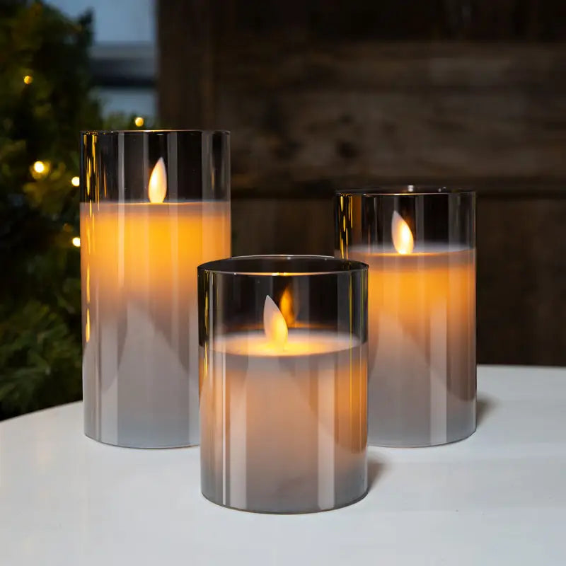Elegant Flameless Candle Set | Realistic Flickering Light 0