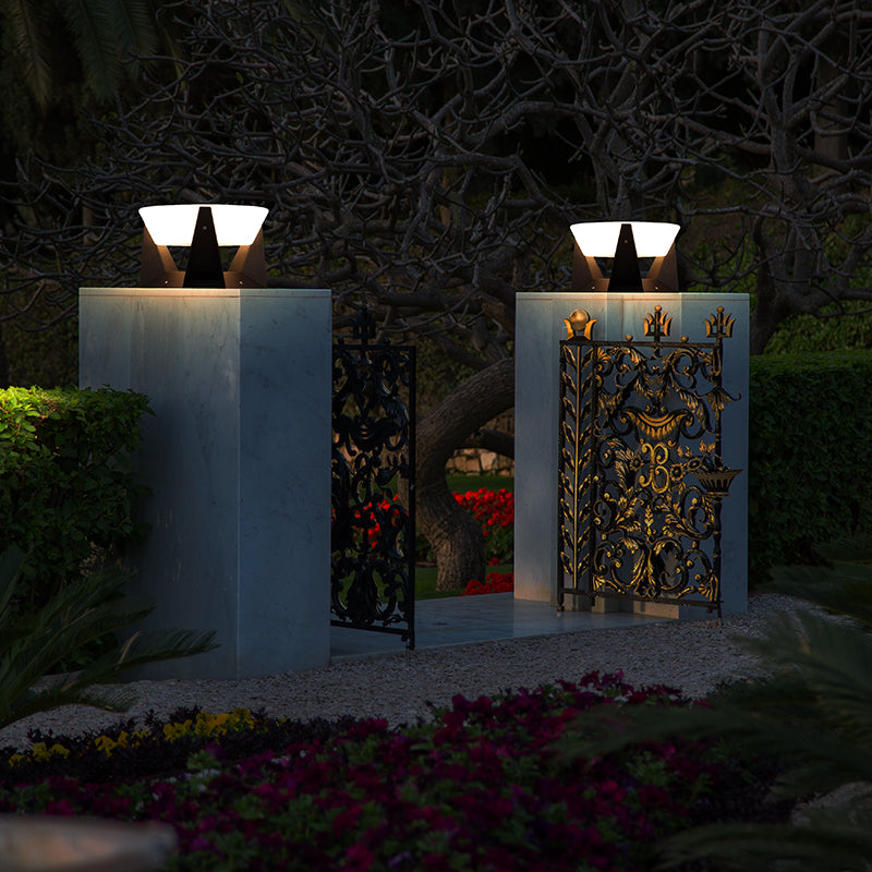 Elegant Solar-Powered Garden Light | Weatherproof & Energy Efficient 4