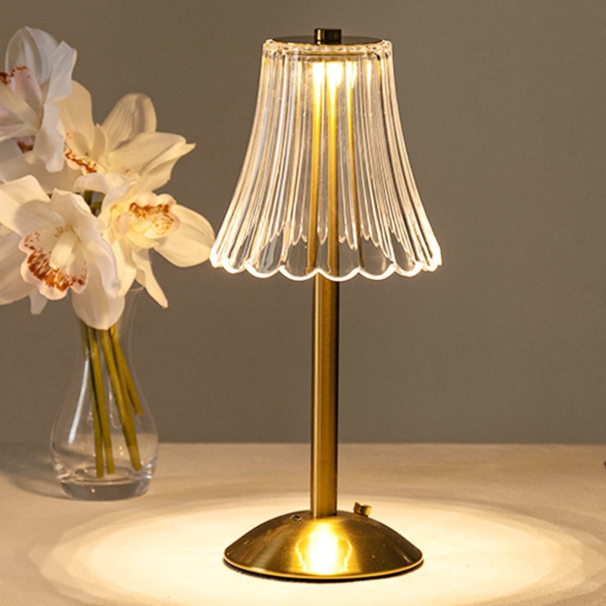 Elegant Touch Control Table Lamp | Crystal Shade & USB Rechargeable 7