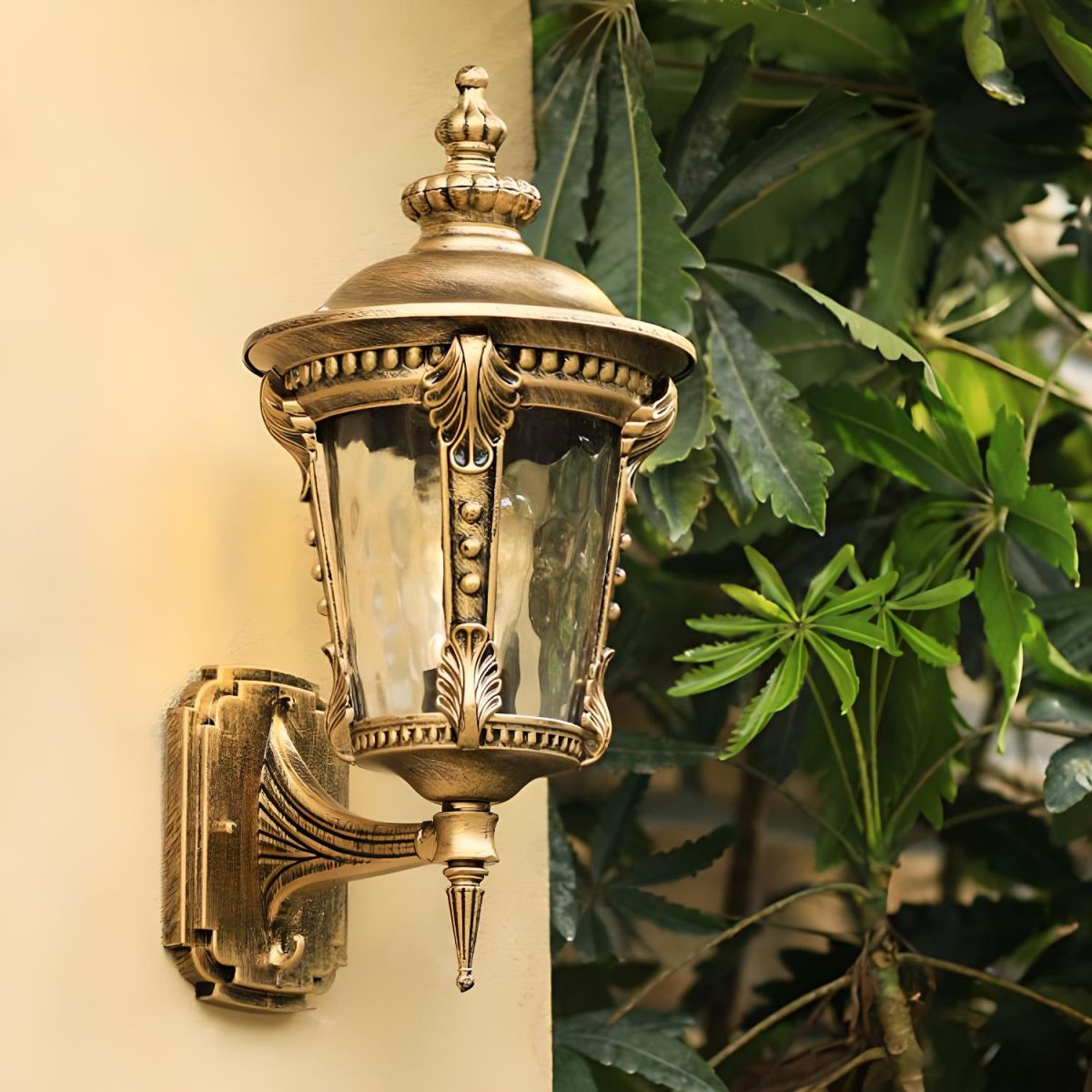 Elegant Vintage Glass Wall Light | Weather-Resistant 1