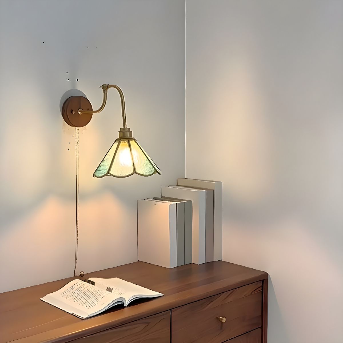 Elegant Vintage Wall Light | Brass & Glass Shade 2