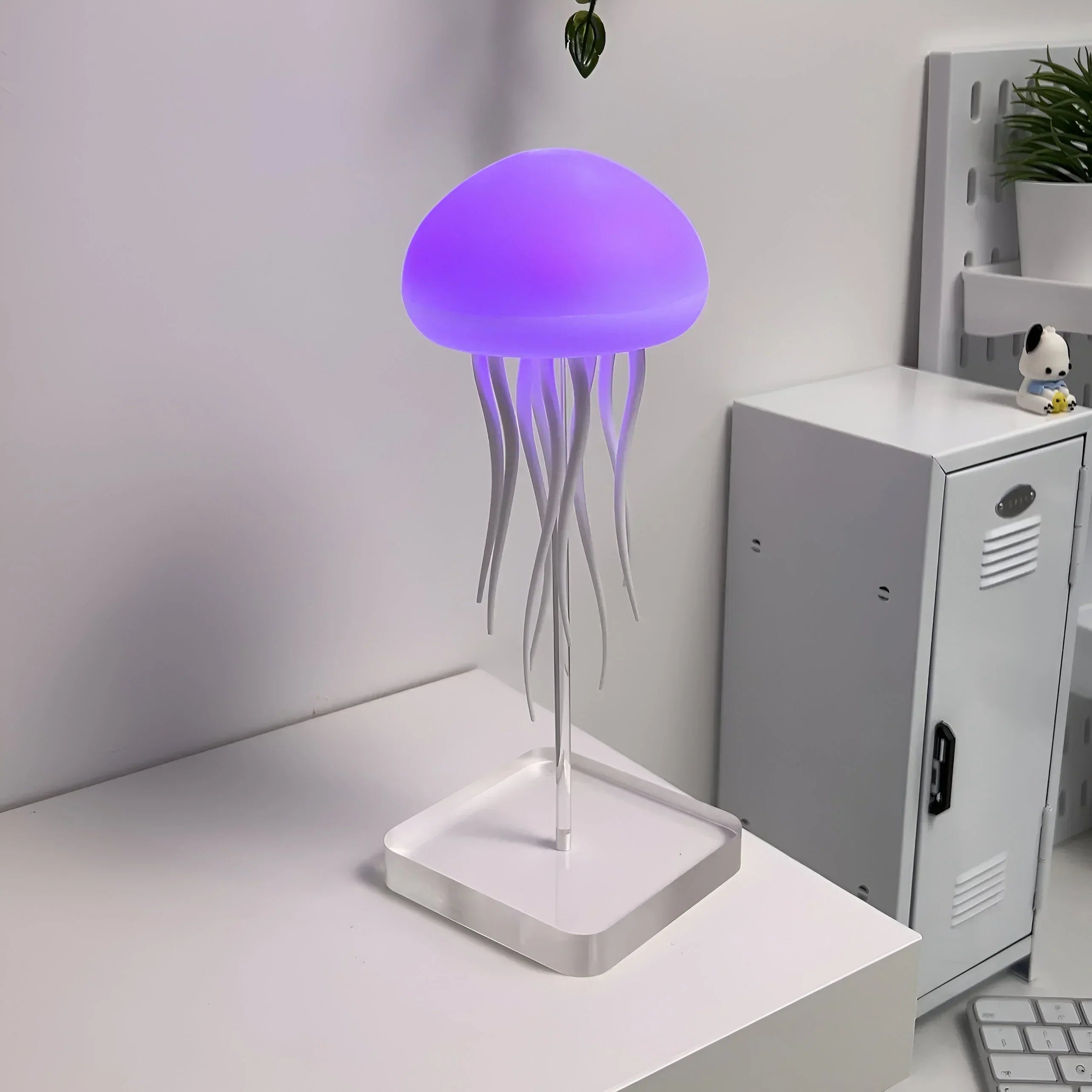 Lifelike Jellyfish LED Lamp | Soothing Ambient Light 1