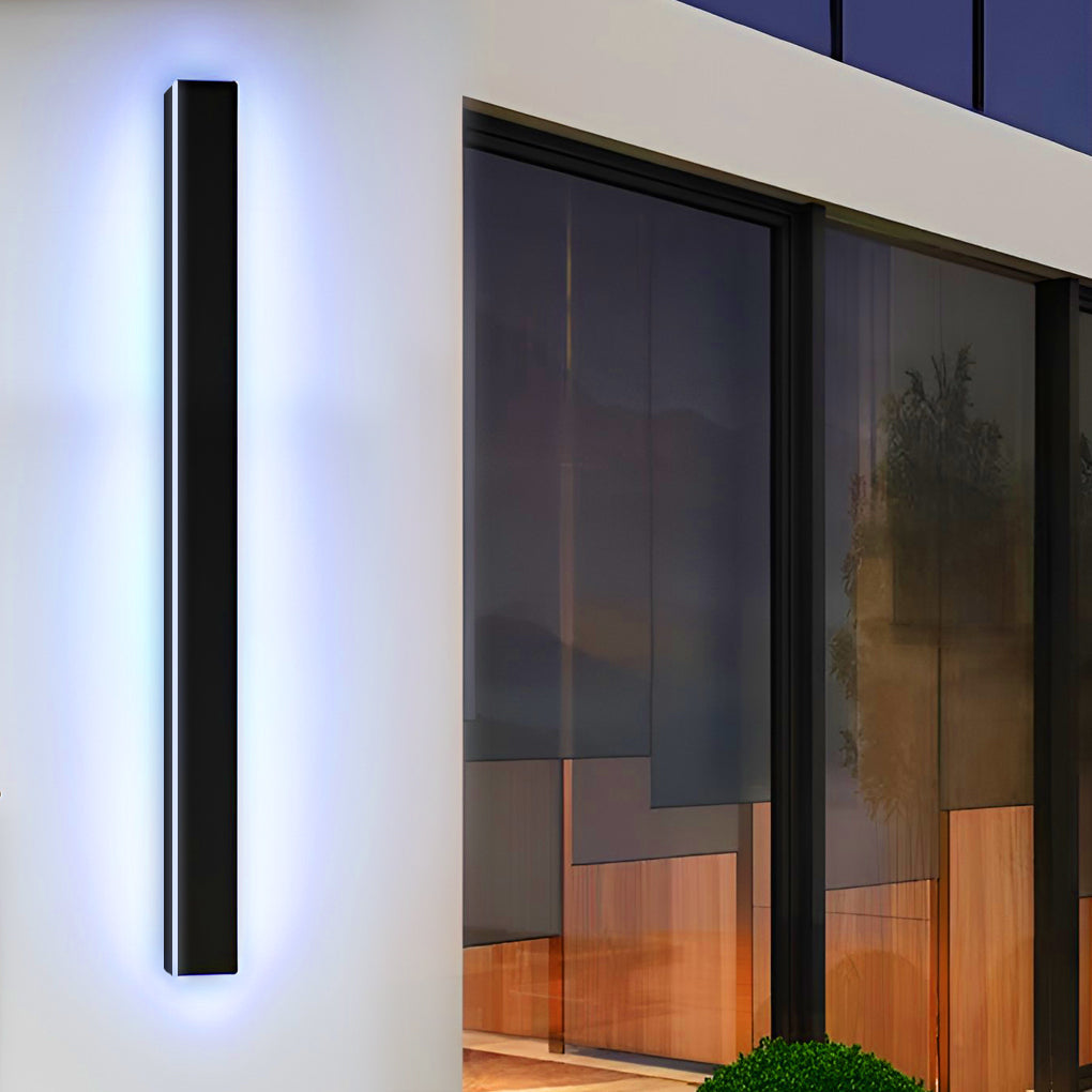 Modern Outdoor Wall Light | Energy-Efficient LED Sconce & Weather-Resistant 7