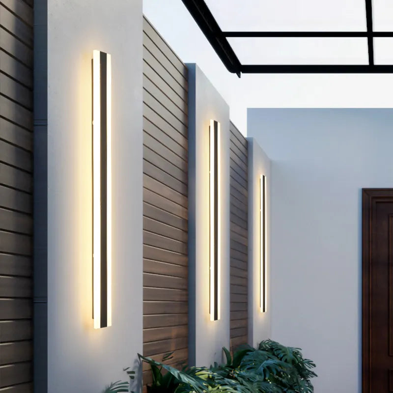 Modern Waterproof Outdoor Wall Light | LED & Weather-Resistant 1