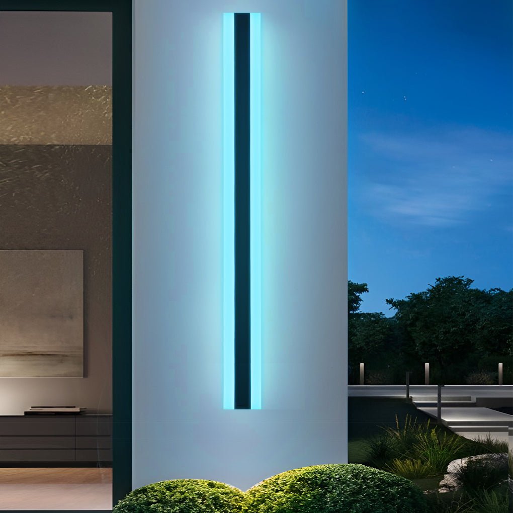 Sleek Black LED Outdoor Wall Light | Colour-Changing & Dimmable 7