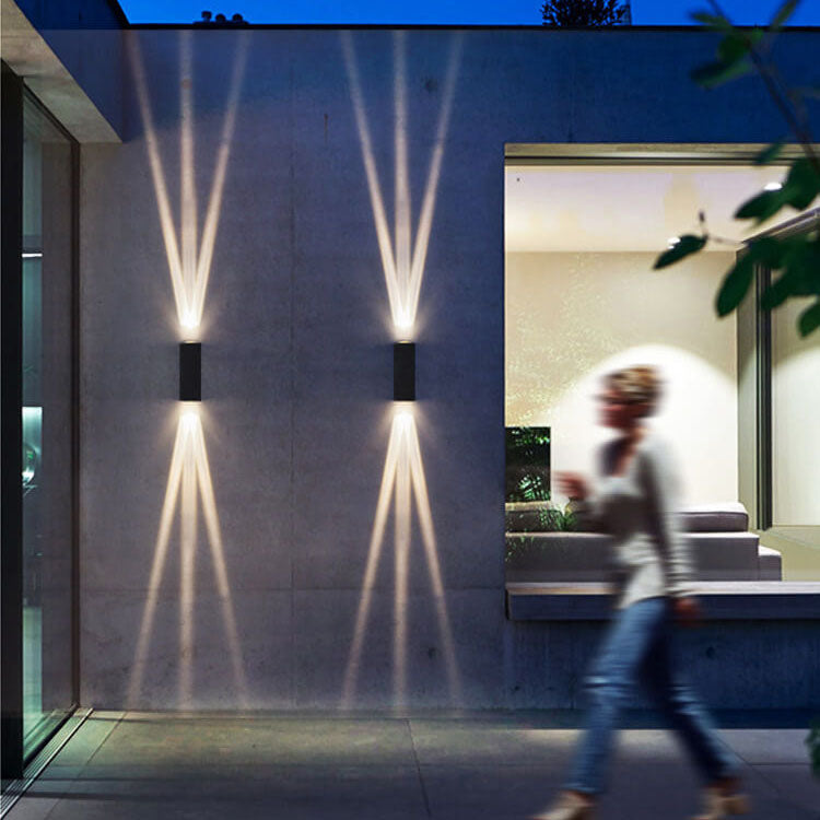 Sleek Black Outdoor Wall Light | Energy-Efficient LED 2
