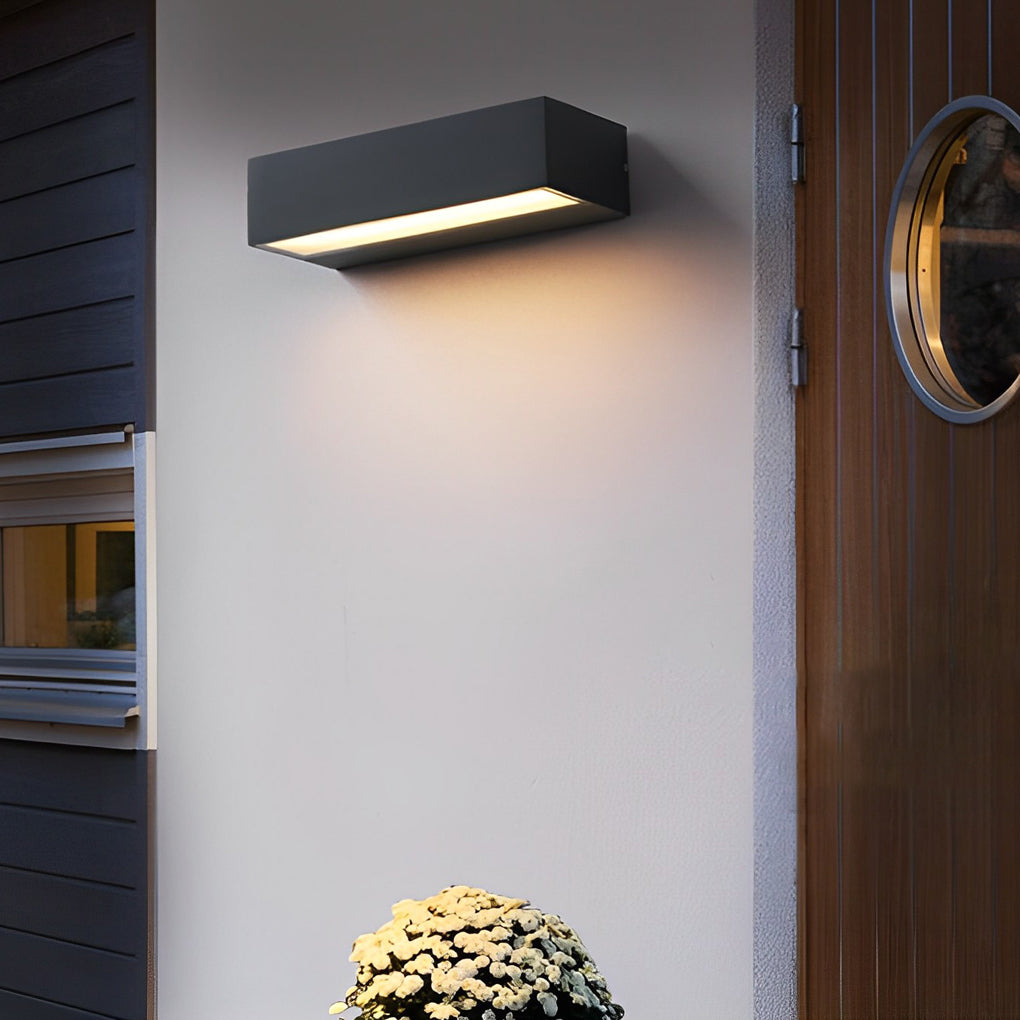 Sleek Black Outdoor Wall Light | Waterproof & Energy-Efficient 0