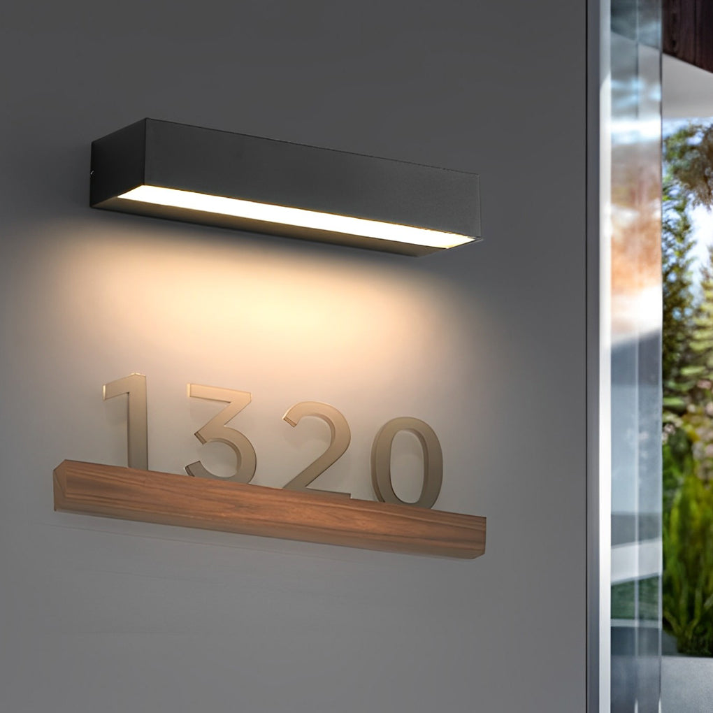 Sleek Black Outdoor Wall Light | Waterproof & Energy-Efficient 5