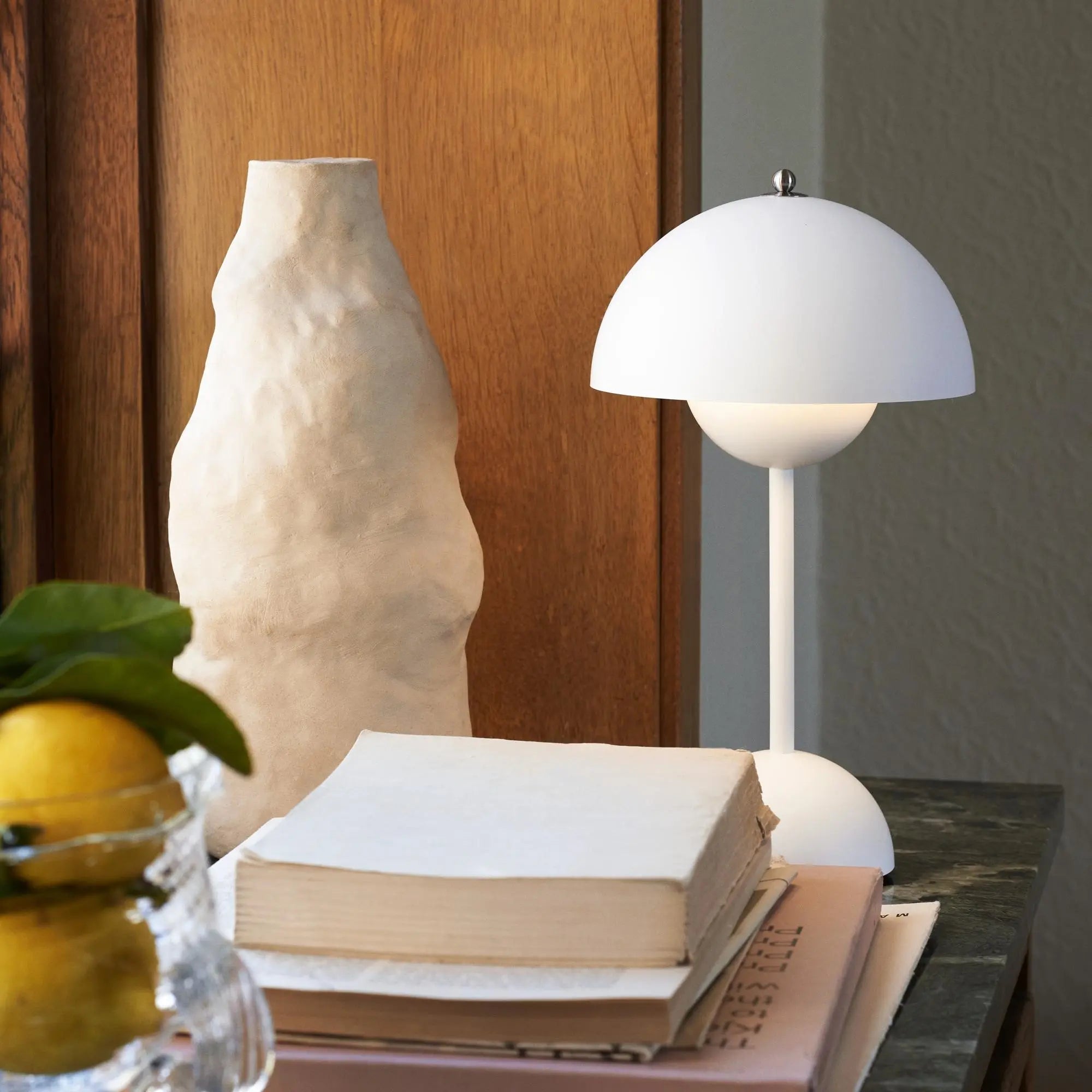 Sleek LED Table Lamp | Rechargeable & Cordless Bedside Lamp 3