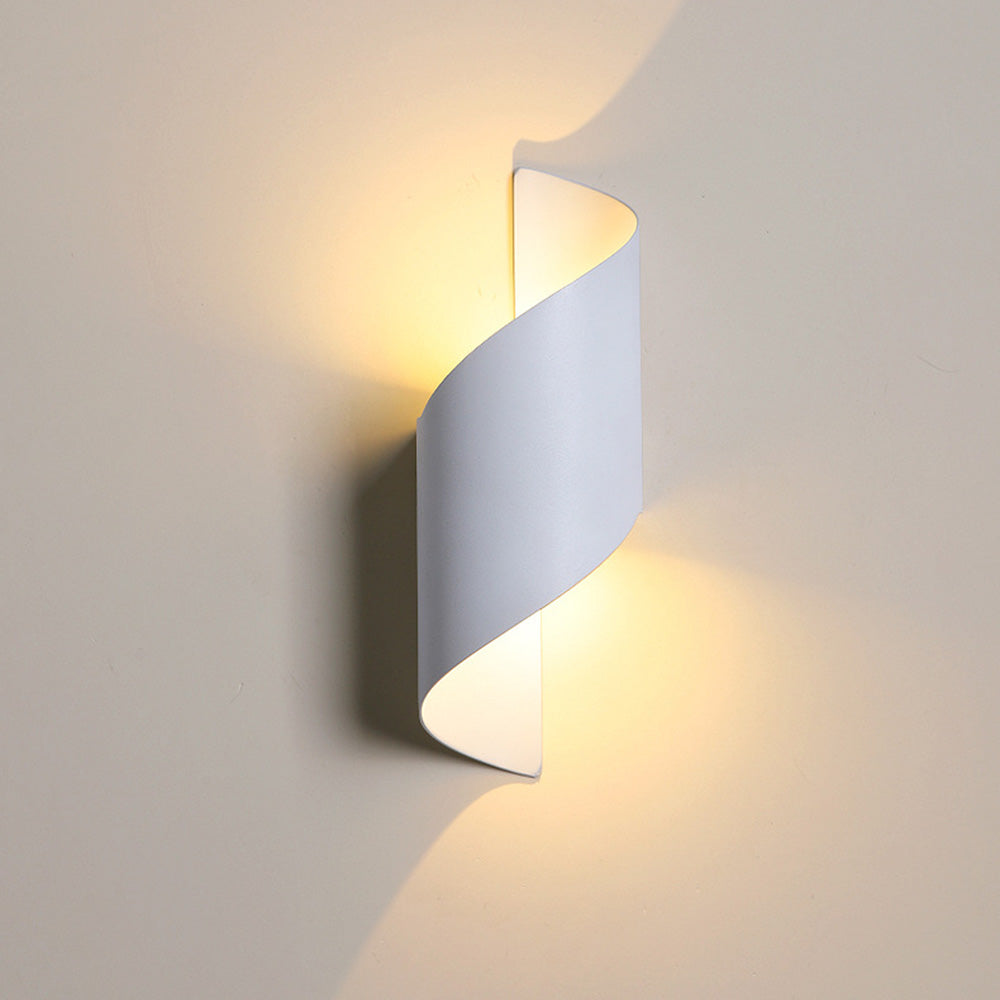 Sleek LED Wall Light | Waterproof & Energy-Efficient 10