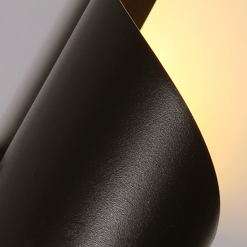 Sleek LED Wall Light | Waterproof & Energy-Efficient 7