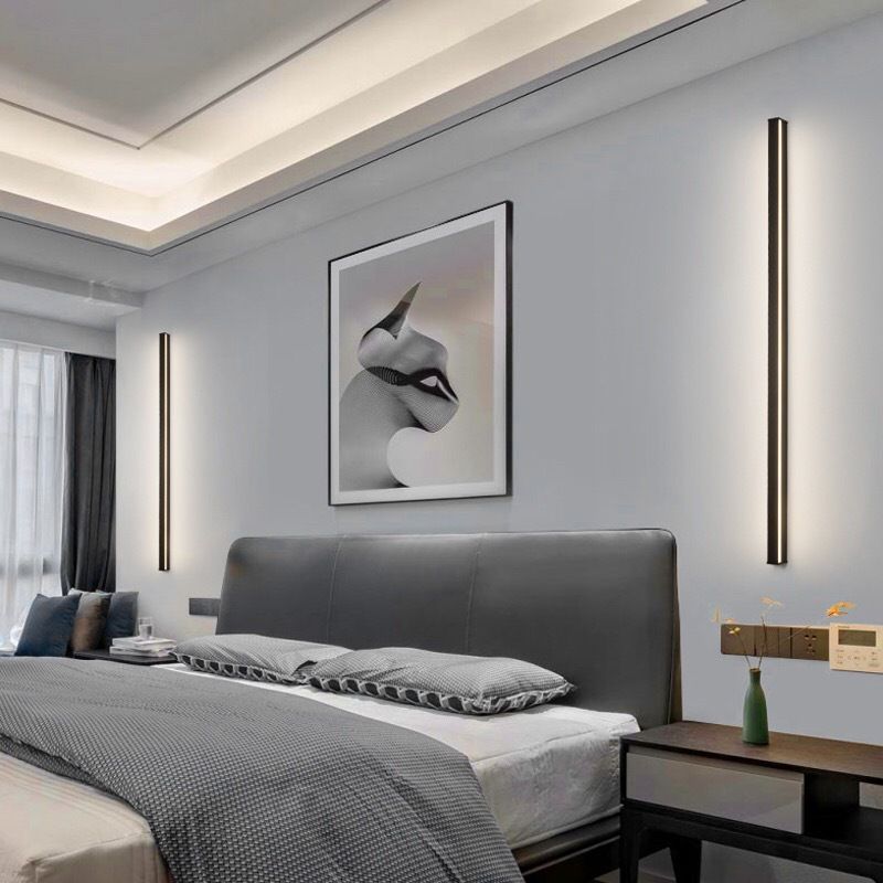 Sleek Modern LED Wall Light | Energy-Efficient & Versatile 1