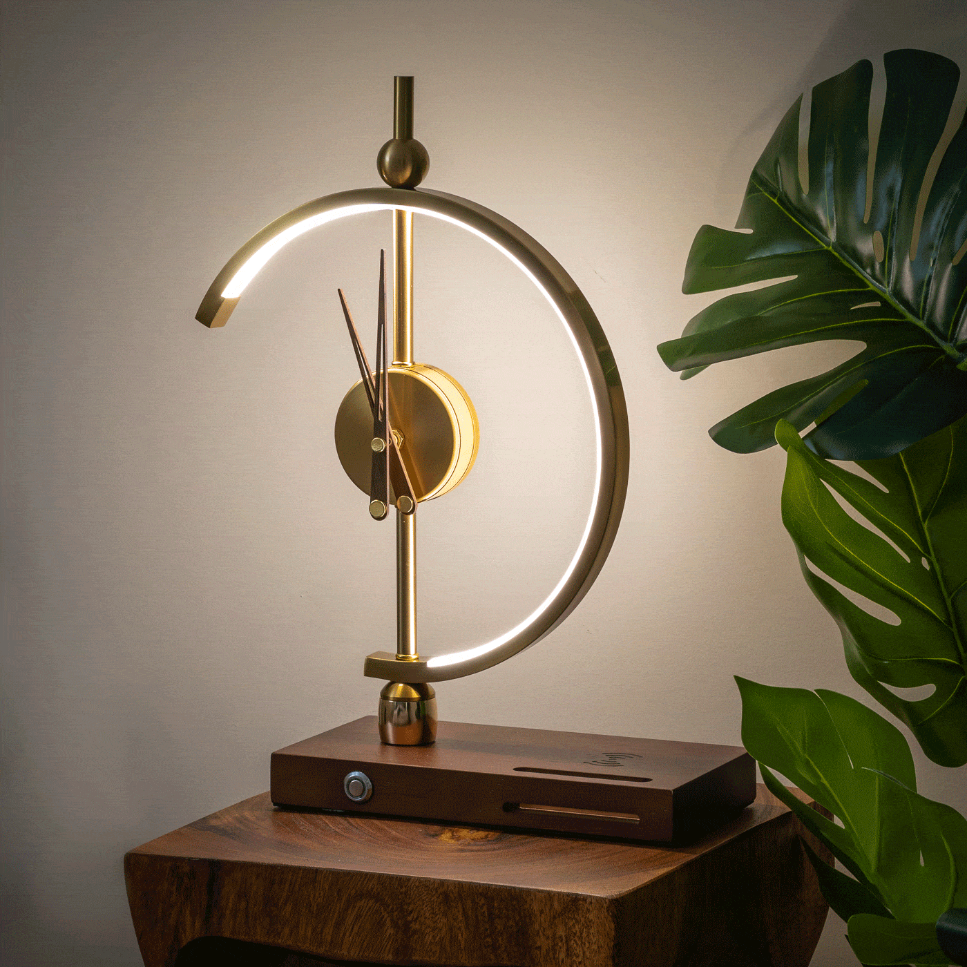 Sleek Table Lamp | Wireless Charger & Clock 1