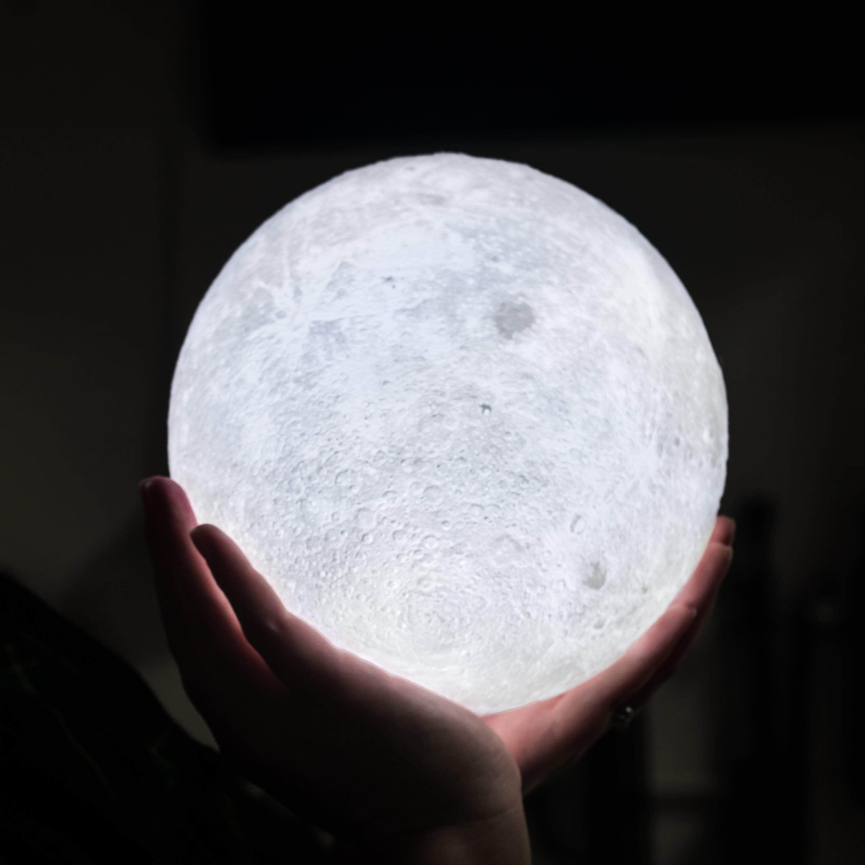 Stylish 3D Moon Lamp | Rechargeable & Color Changing 5
