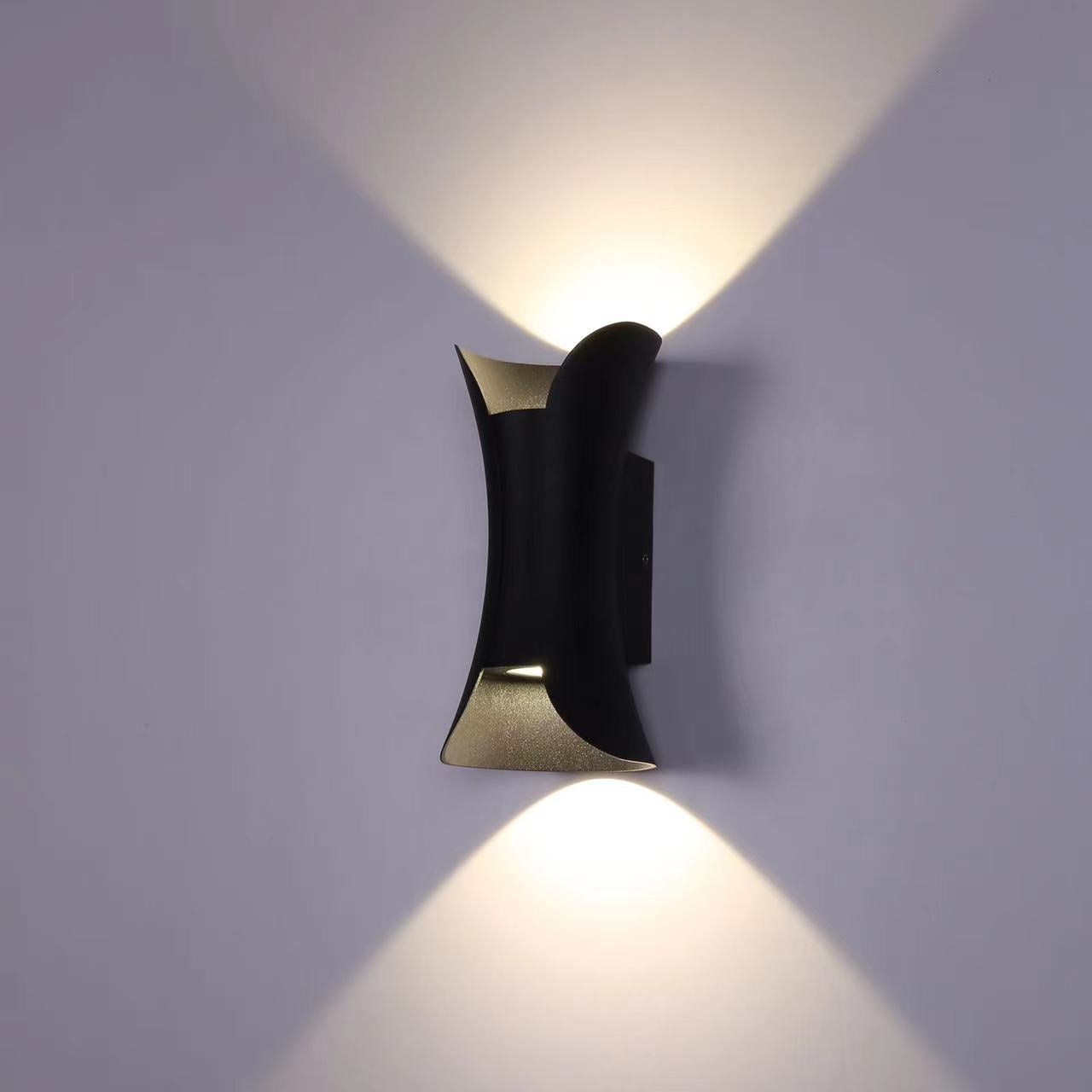 Weatherproof LED Wall Light | Energy-Efficient & Modern Design 3